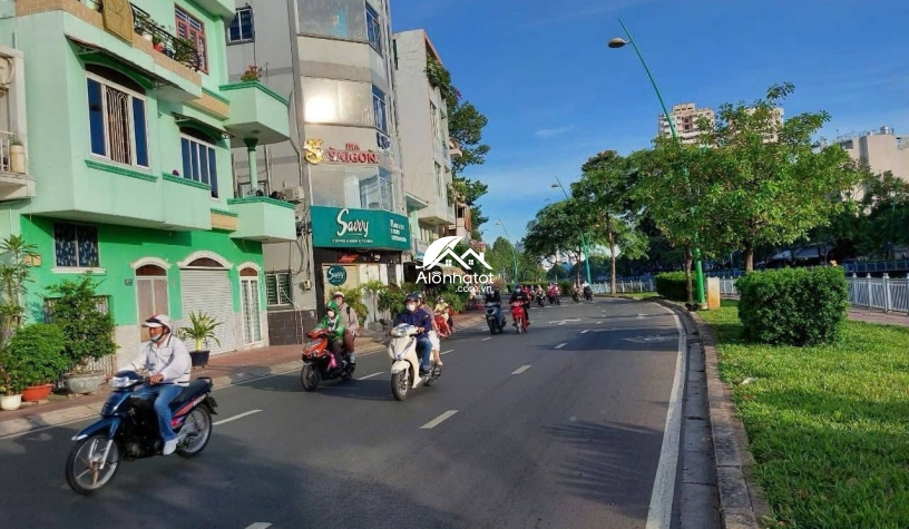 Chuyển Nhượng Dự Án VP 835 Hoàng Sa Q3, 2 Hầm 16 Tầng, View Sông