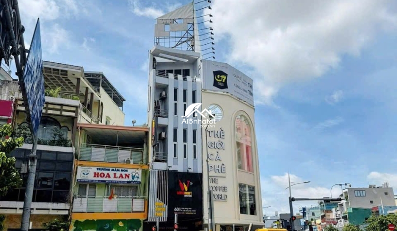 Bán Nhà MT 601 Trần Hưng Đạo Q1, Kế Góc Nguyễn Văn Cừ, 5 Tầng