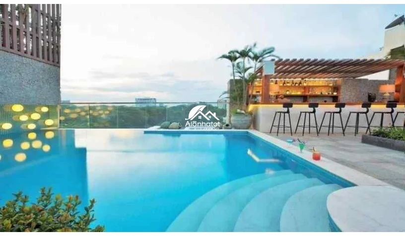 Bán khách sạn 52-54 Thủ Khoa Huân Quận 1 Chuẩn 4 Sao DT 12x32m (384m2)