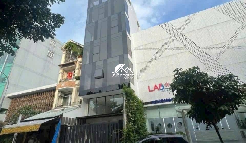 Bán Nhà MT 59 Ngô Thời Nhiệm Q3, HĐT 200Tr/Tháng, Hầm 4 Lầu ST