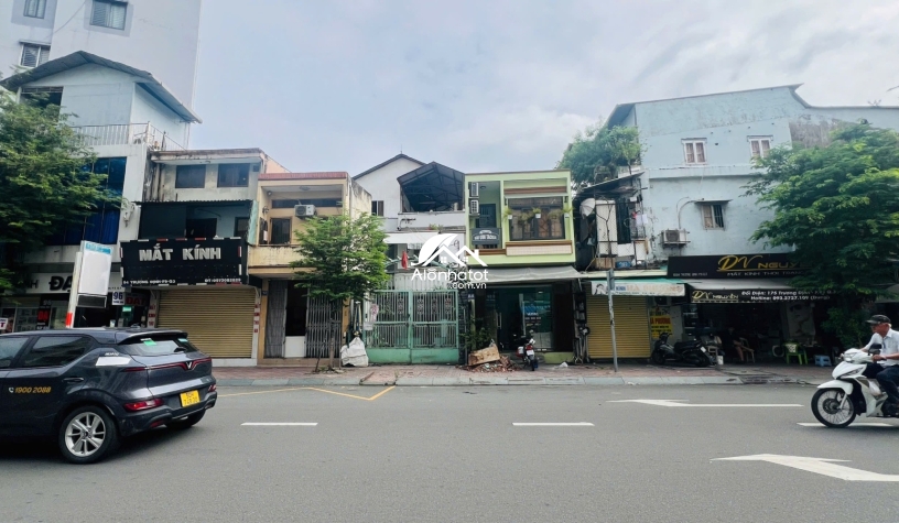 Bán Đất Lớn 612m² Mặt Tiền 90 Trương Định Quận 3 Giá 270 Tỷ