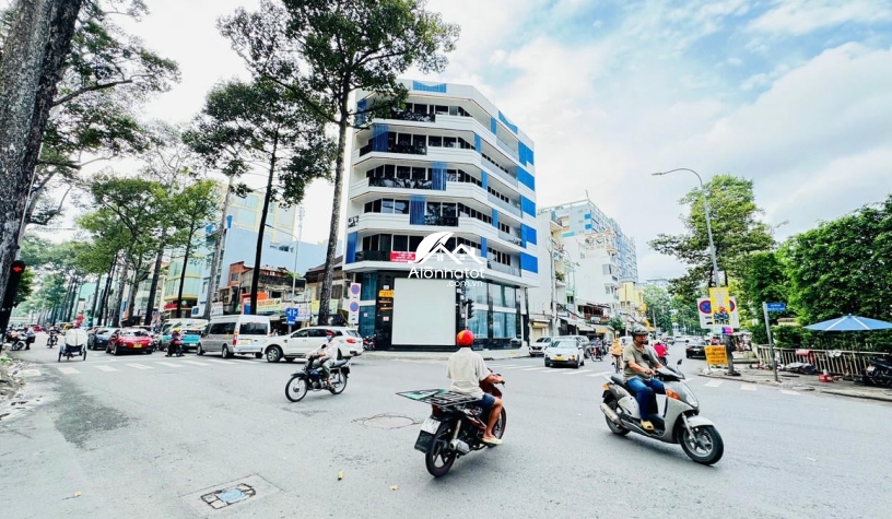 Bán Building Góc 2MT 476-478 Nguyễn Chí Thanh Quận 10 DT 130m² Hầm 8 Tầng HĐT 400Tr Tháng Giá 130 Tỷ 