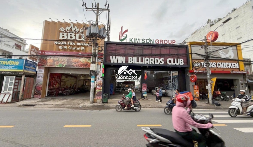 Bán Đất 99–101–105/1 Phan Huy Ích Quận Tân Bình DT 2129m² HĐT 220 Triệu Tháng Giá 240 Tỷ 