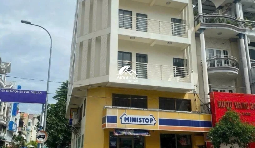 Bán Tòa Nhà Góc 3 Mặt Tiền 43 Hồ Văn Huê Phú Nhuận | 841m² Sàn, HĐT 80tr/Tháng – Giá 70 Tỷ 