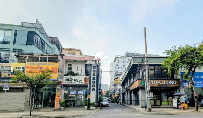 Bán Nhà Mặt Tiền 493A Trường Chinh Quận Tân Bình DT 198,8m2 Nở Hậu 8,65m Giá 51,5 Tỷ