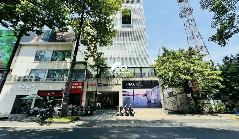 Bán tòa nhà 218bis đường Nam Kỳ Khởi Nghĩa Quận 3 DT 11x15 CN 116m2