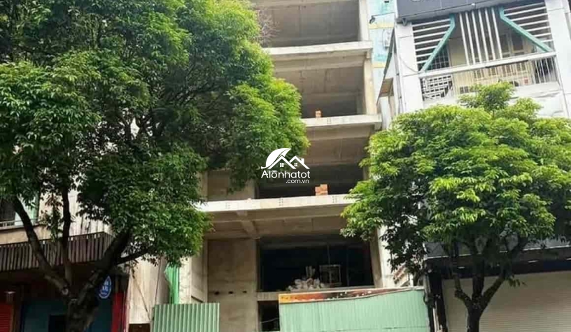 Bán Tòa Nhà 208–210 Lê Lai Bến Thành Quận 1 | Hầm 7 Tầng | View CV 23/9 | 220 Tỷ 