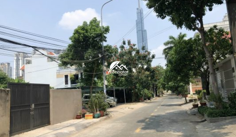 Bán đất đường số 33 Bình An Quận 2 gần sông Sài Gòn giá tốt