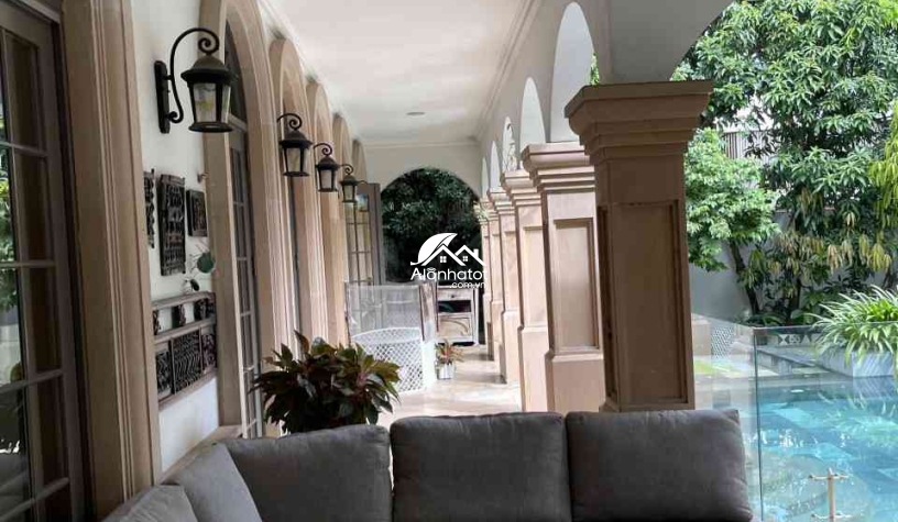 Bán biệt thự 15A Nguyễn Ư Dĩ Quận 2 DT 1214m2 cực đẹp nội thất cao cấp
