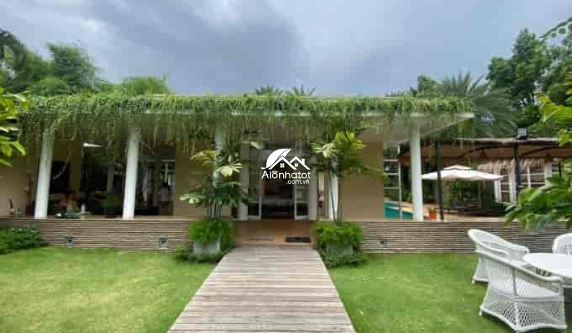 Bán biệt thự nghỉ dưỡng Phường Thảo Điền Q2 Diện tích 3300m2 có hồ bơi