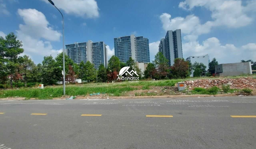 Bán đất đường Lê Hiến Mai Quận 2 Dự Án Huy Hoàng DT 8x20 (160m2)