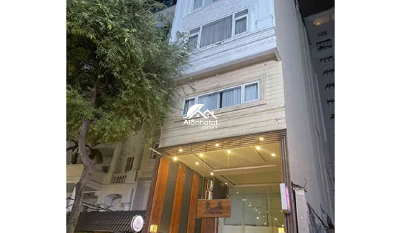 Bán khách sạn 29 Thái Văn Lung Phường Bến Nghé Quận 1 DT 6x30 cn 180m2