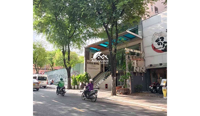 Bán khách sạn Sophia 36 - 38 Thái Văn Lung, P. Bến Nghé, Q.1 Hầm 11 tầng