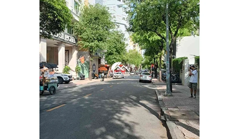 Bán khách sạn Sophia 36 - 38 Thái Văn Lung, P. Bến Nghé, Q.1 Hầm 11 tầng