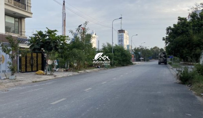 Bán đất mặt tiền Bát Nàn gần UBND giá ngộp bán gấp