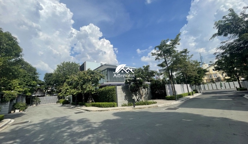 Bán biệt Thự HOLM Villas Thảo Điền Quận 2 có hồ bơi, nội thất cao cấp