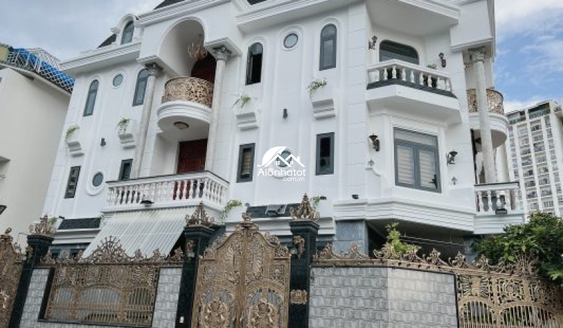 Biệt Thự 1 đường 8B An Phú Quận 2 dt 10×20 Hầm 3L