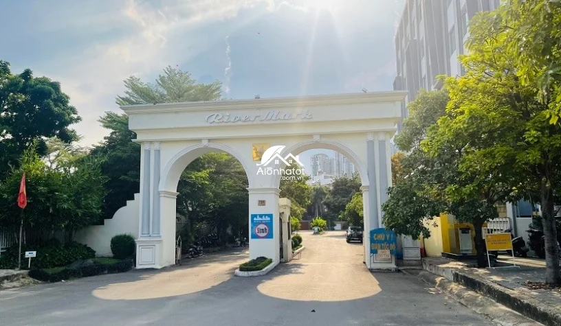 Bán khuôn đất biệt thự khu River Mark Trần Não Quận 2 DT 300m2 Giá Tốt
