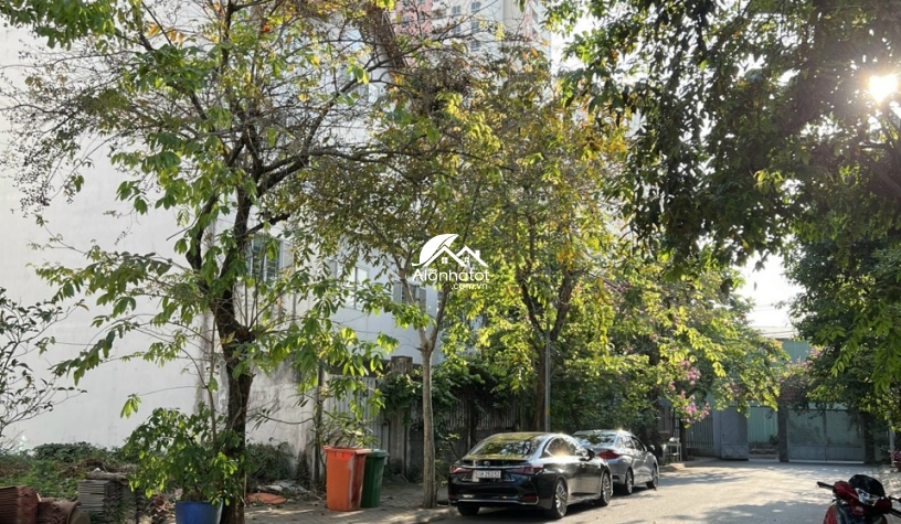 Bán đất thời báo kinh tế Quận 2 ngang 10m giá chỉ 24 Tỷ 