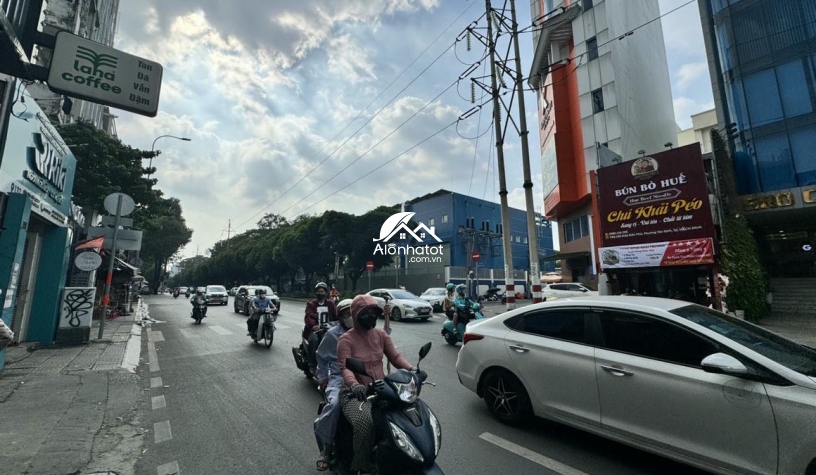 Bán Tòa Nhà 132-136 Điện Biên Phủ Quận 1, 246m², Ngang 12m 