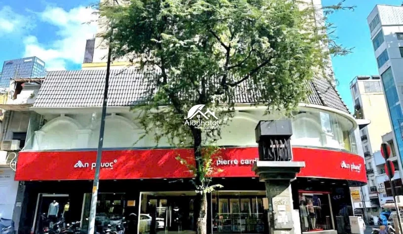 Bán Nhà Góc 119 Lý Tự Trọng & Thủ Khoa Huân Q1 - 2 Mặt Tiền, HĐ Thuê 200Tr/Tháng