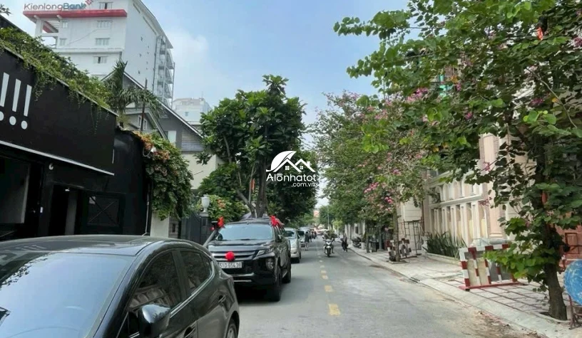 Bán đất biệt thự 2 Lê Ngô Cát Quận 3 | Nở hậu, có GPXD
