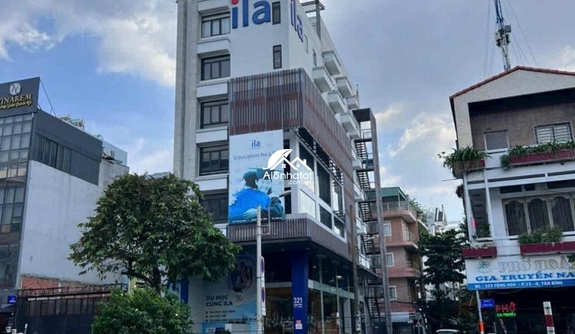 Bán tòa nhà 321 Cộng Hòa góc đường Núi Thành, Tân Bình