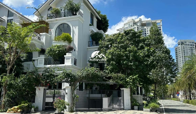 Bán biệt thự góc khu Mystery Hưng Thịnh, Quận 2