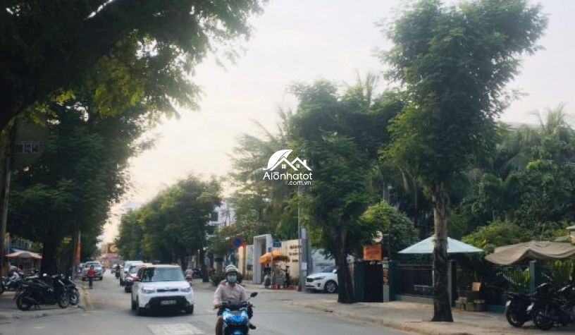 Bán đất ven sông Thảo Điền đường Xuân Thủy giá 84tr/m2