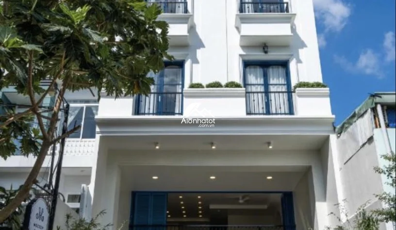 Bán Tòa Căn Hộ Dịch Vụ Xuân Thủy Thảo Điền HĐT $7000