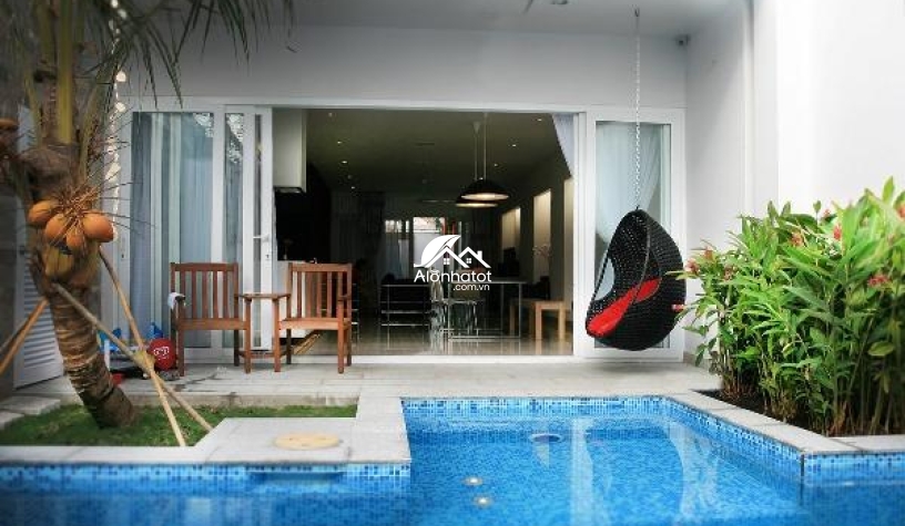 Bán biệt thự Thảo Điền Quận 2 184m2 có hồ bơi sân vườn giá tốt