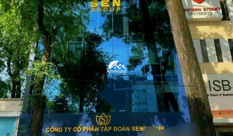Bán mặt tiền 11 Phạm Ngọc Thạch Quận 3 Trệt 2 lầu