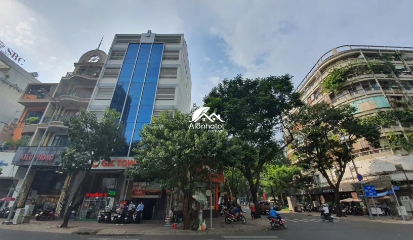 Bán tòa nhà mặt tiền Nguyễn Đình Chiểu Quận 3 Hầm 8 tầng
