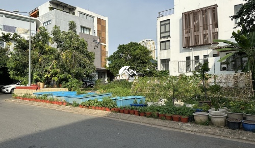 Bán đất khu Thảo Điền 2 View sông 310m2 góc 2 mặt tiền cực đẹp