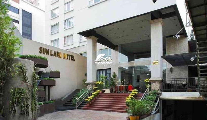 Bán Khách Sạn 302 Võ Văn Kiệt ,Quận 1 VIP Chuẩn 3 Sao Thu Nhập 36 Tỷ/năm