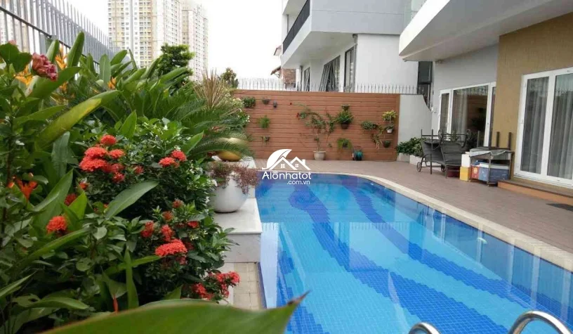 Bán biệt thự 153 Nguyễn Văn Hưởng Khu Thảo Điền 2 giáp sông