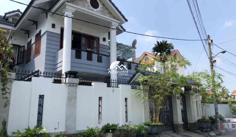 Bán nhà 6G10 Trần Não Quận 2 DT 14x17, Trệt lầu có sân vườn đẹp
