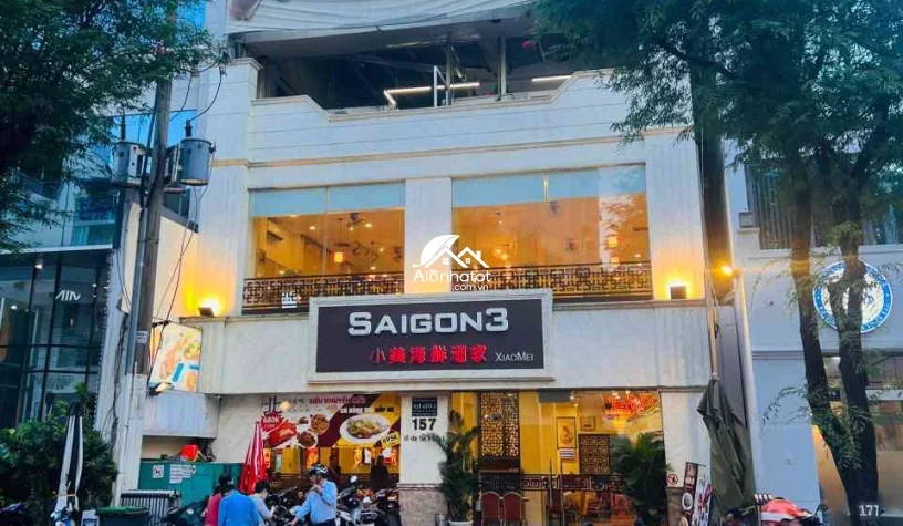 Bán nhà 157 Võ Văn Tần Quận 3 DT 10x30 (331m2) xây cao, HĐT 10K/Th