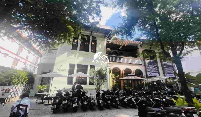 Bán nhà 11-13 Hàn Thuyên Phường Bến Nghé Quận 1 DT 8,40mx25m (210m2)