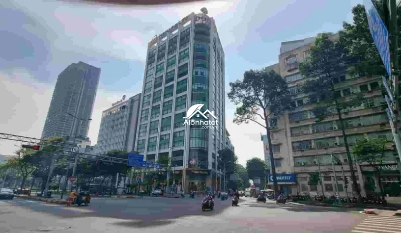 Bán tòa Building Continental Tower 81-83-83B-85 Hàm Nghi 2 Hầm 21T