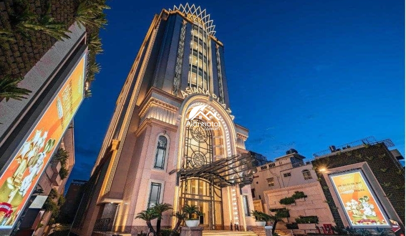 Bán toà nhà Phan Đăng Lưu Bình Thạnh DT 1425m2 xây 3 hầm 17 tầng