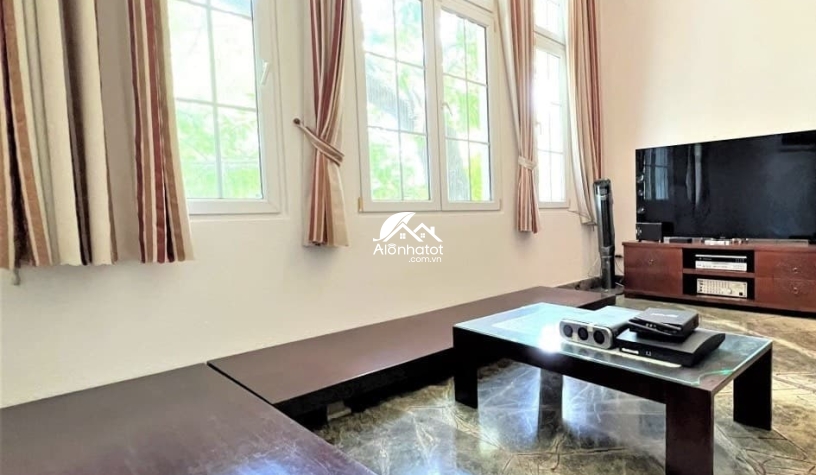 Bán nhà 14a14 Fideco Thảo Điền Trệt 2 Lầu có hồ bơi DT 20x18 (333m2) 
