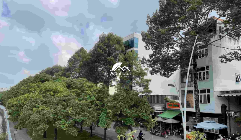 Bán tòa nhà 52 Trường Sa Bình Thạnh Hầm 6 tầng VIP DTXD 1.022m2