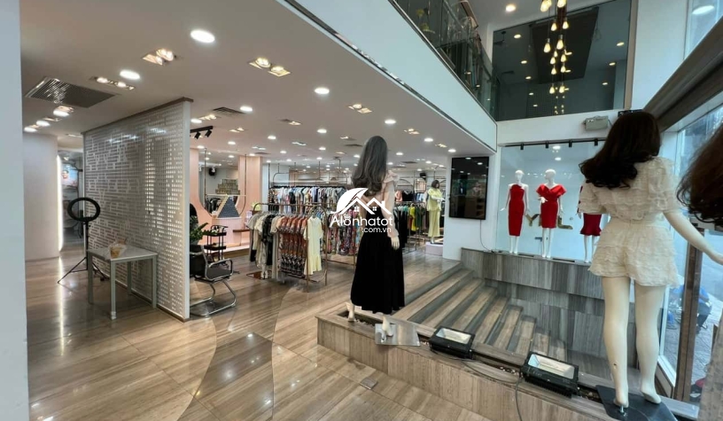 Bán tòa nhà 283 Cách Mạng Tháng 8 Quận 10 Hầm 7T DT 16x16 (246m2)