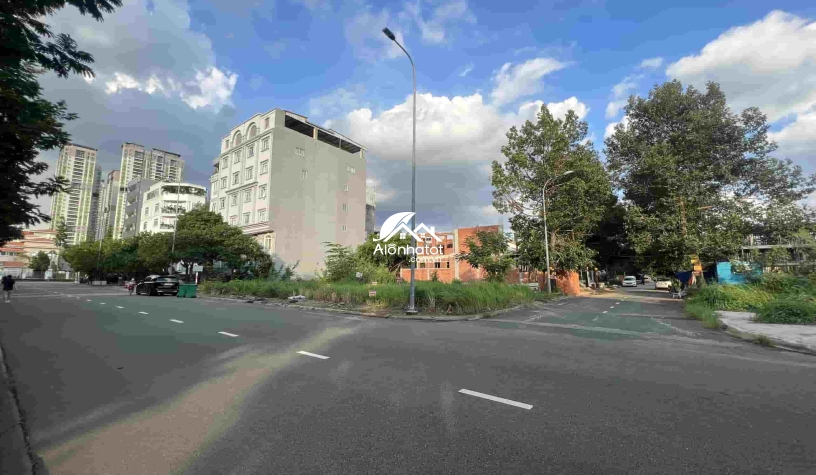 Bán đất đường Nguyễn An Khu Huy Hoàng DT 20x7,25 CN 132.5m2