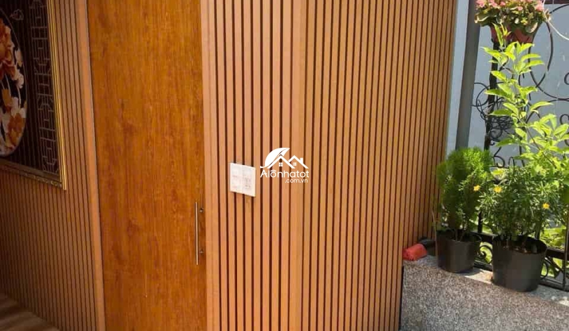 Bán nhà 9A Tôn Thất Tùng Quận 1 KC 8 tầng DT 4,5m x 20m CN 89,5m²
