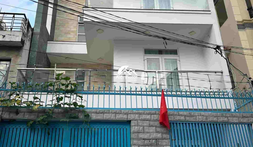Bán nhà 42 Nguyễn Bá Huân Phường Thảo Điền Q2 DT 204m2 Trệt 3 Lầu