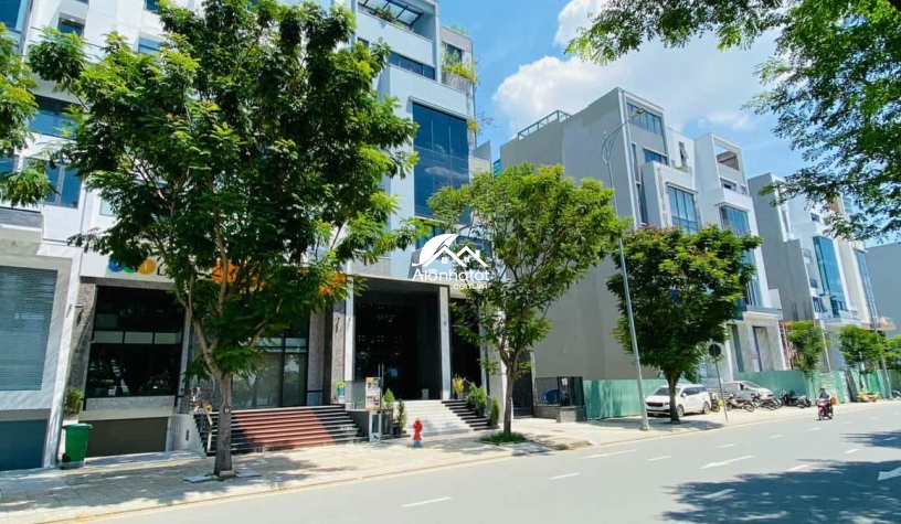 Bán tòa nhà hầm 7 tầng, mặt tiền Trần Quý Kiên, TP. Thủ Đức