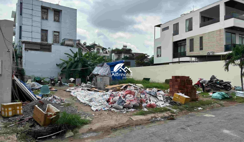 Bán đất mặt tiền đường 31C - Bùi Tá Hán Quận 2 DT 400m2
