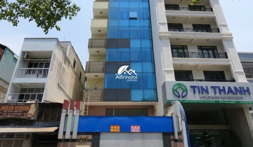 Bán tòa nhà mặt tiền 560 đường Võ Văn Kiệt, Quận 1 ngang 8m